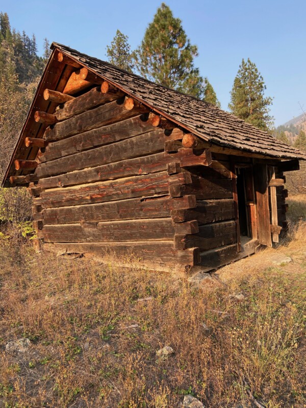 historic cabins main salmon